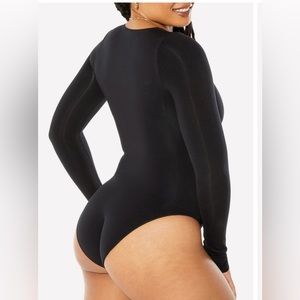 NWT: Nearly Naked Shaping Longsleeve Bodysuit Black size 3X/4X